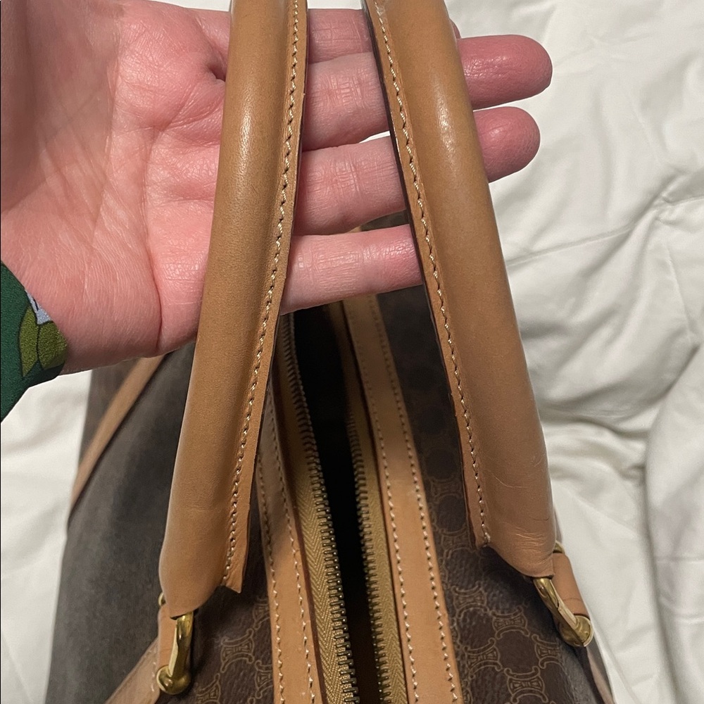 Celine Handbag - Picture 6 of 16